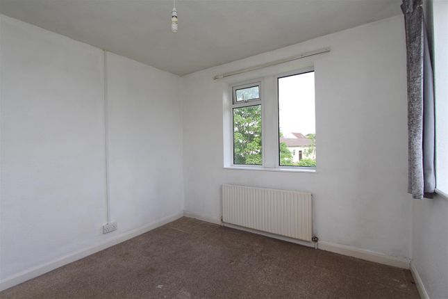 Flat to rent in 4 Mayfields, Keynsham, Bristol