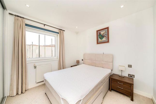 7 Cornmill House, 4, Wharf Street, Deptford photo 4