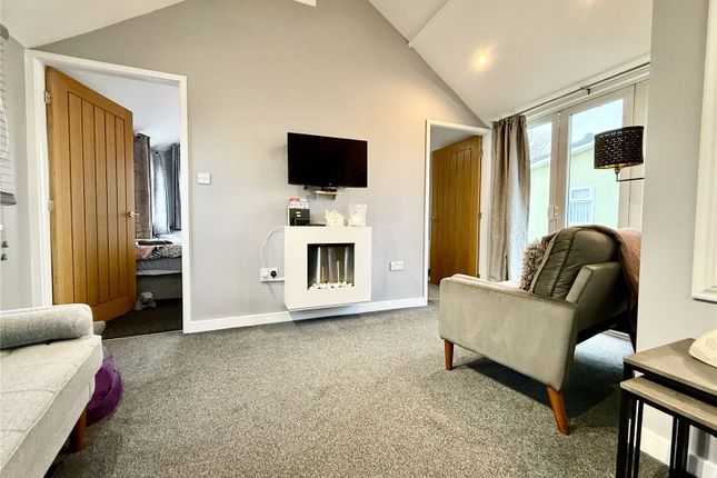 150, First Avenue, East Yorkshire photo 4