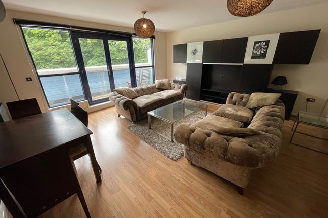 Thumbnail Flat to rent in Carisbrooke Road, Leeds, West Yorkshire