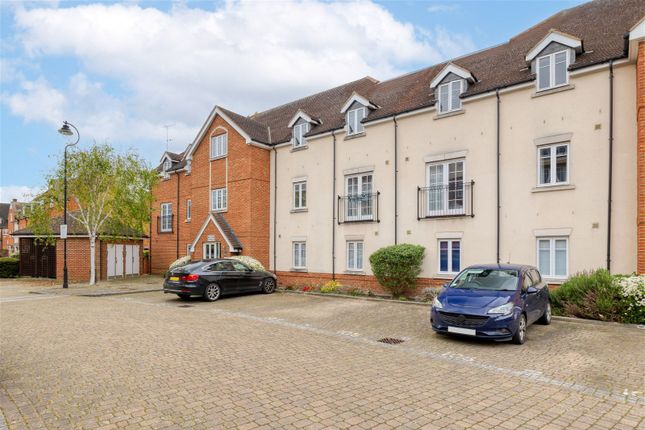 Flat for sale in Peppermint Road, Hitchin, Hertfordshire