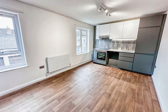 Flat for sale in Wellington Street, Lincoln
