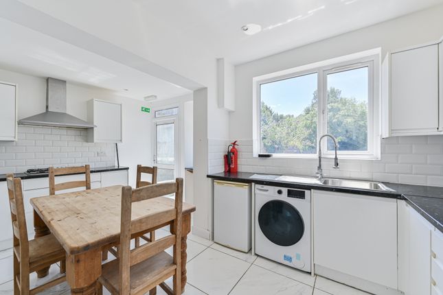Valleyfield Road, Valleyfield Road, London photo 4