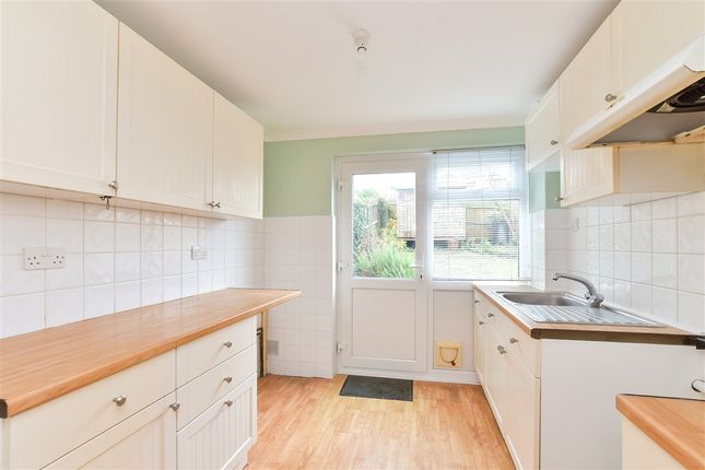 Connell Drive Woodingdean, Brighton photo 4