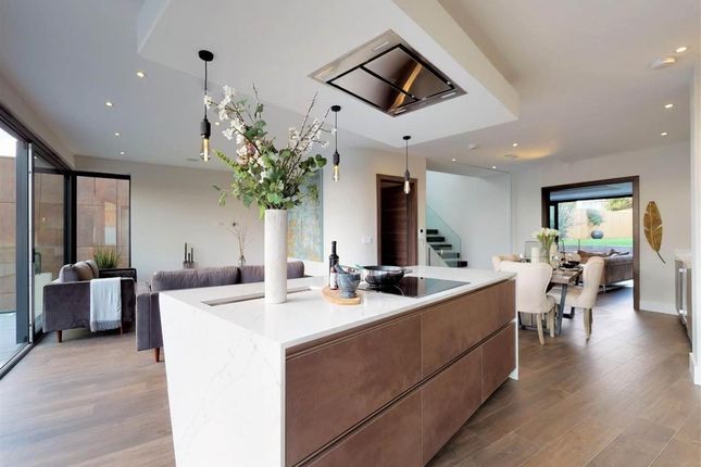 33 Whitecliff Road, Poole photo 3