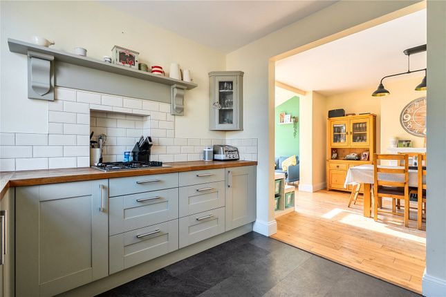 2, Park Close, Devon photo 4