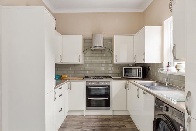 27, Westward Road, Chingford photo 4
