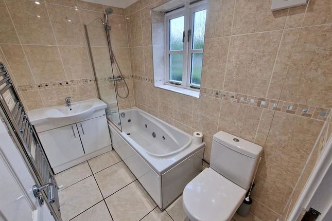11, Swinburns Yard, Yarm photo 3