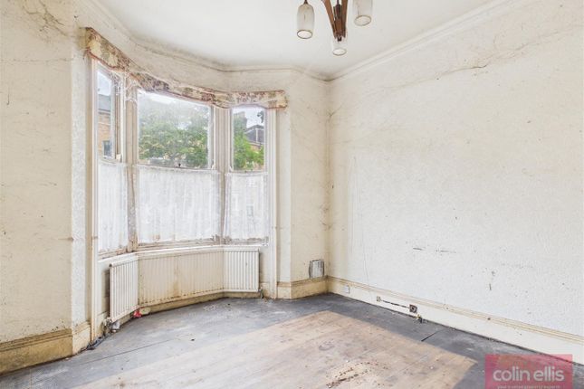 146, Prospect Road, Scarborough photo 2
