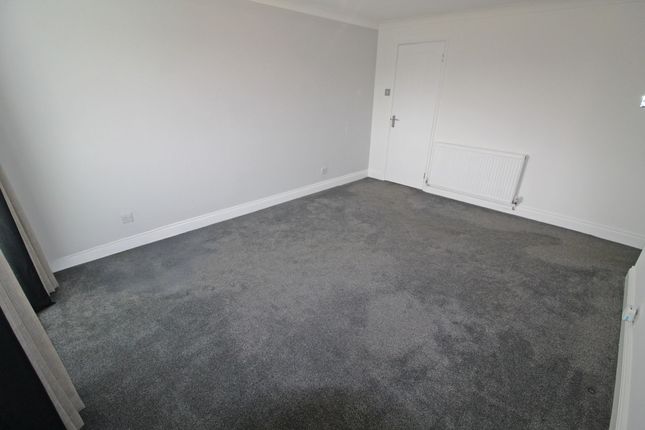 21 Holystone Close, Blyth photo 5