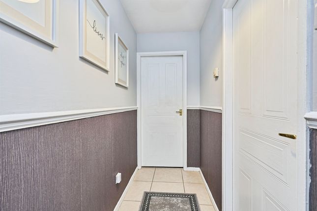 8, Devey Drive, Tipton photo 4