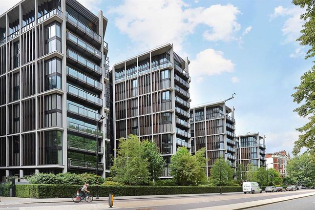Flat for sale in Knightsbridge, London