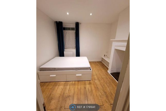 Thumbnail Room to rent in Marcham Road, Abingdon
