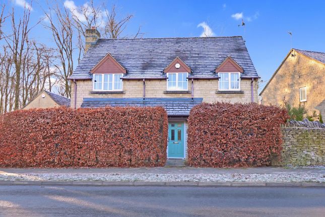 Thumbnail Detached house for sale in Tanglewood Way, Chalford, Stroud