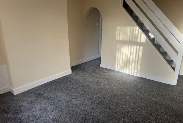 3 Bedroom Terraced For Rent