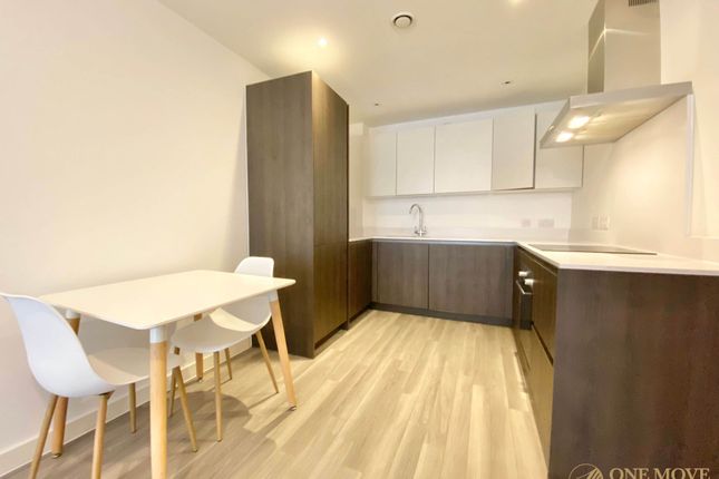 1-bed flat on Flat 15, Halo House, Manchester, £180,000