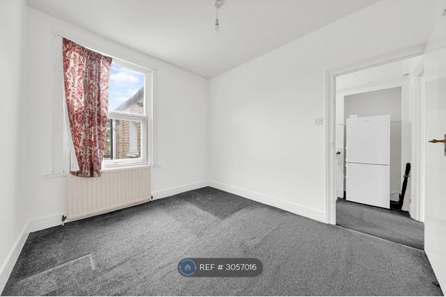 A Springfield Road, London photo 5
