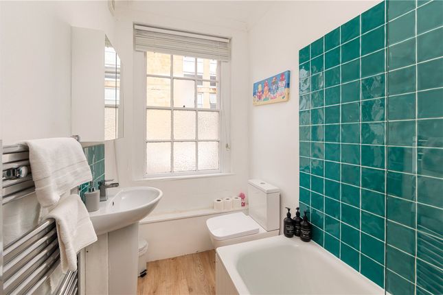 End terrace house for sale in Harley Street, Bath, Somerset