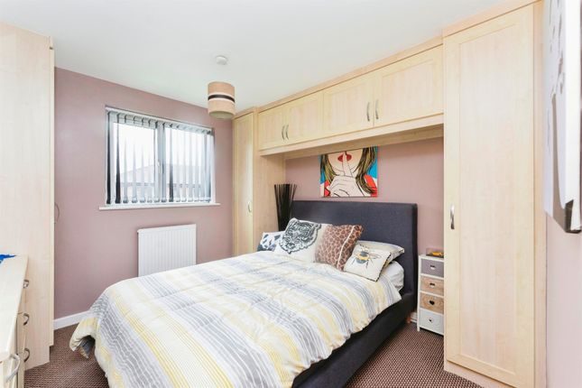 Flat for sale in Clifton Road, Tranmere, Birkenhead