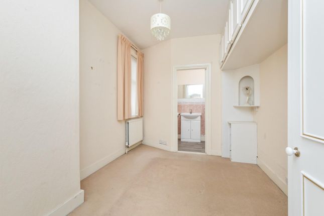 Flat 8-10.Jpg