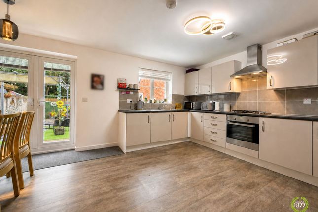 40 Millbank Place, Accrington photo 4