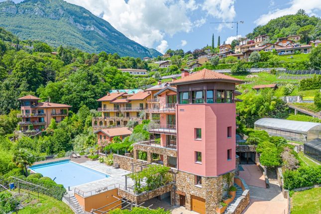 Thumbnail Apartment for sale in 22017 Menaggio, Province Of Como, Italy