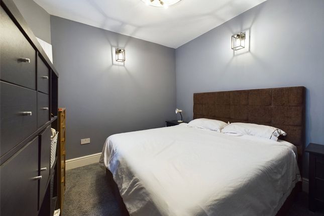 2 Sanwyn House,, Belvedere Road, Devon photo 2