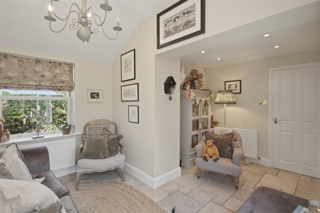 The Red Brick House, 6, Speetley View, Chesterfield photo 4