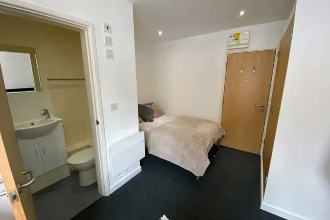 Radmoor House, Radmoor Road, Loughborough photo 3