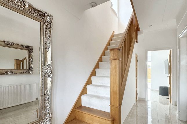 26, Cronton Lane, Halton photo 2