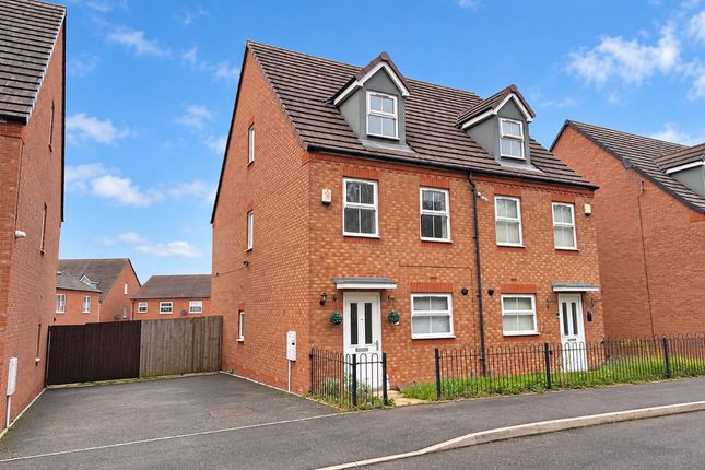 3-bed semi-detached on Greenock Crescent, Wolverhampton, £260,000