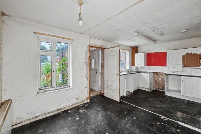 14, Dove Walk, Bolton photo 4