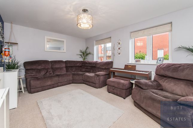 7 Farm Park, Exeter photo 4