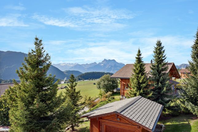 Chalet for sale in Leysin, District D'aigle, Vaud, Switzerland