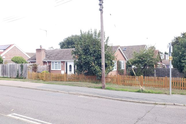 2-bed house on 2, Canewdon Gardens, Wickford, £375,000