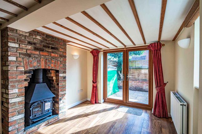 Albert Cottage, Compton photo 3