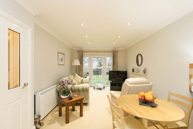 Flat for sale in Hutcliffe Wood View, Sheffield