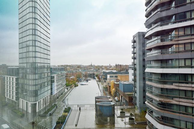 Flat to rent in Aurora Apartments, 2 Bollinder Place, Islington, London