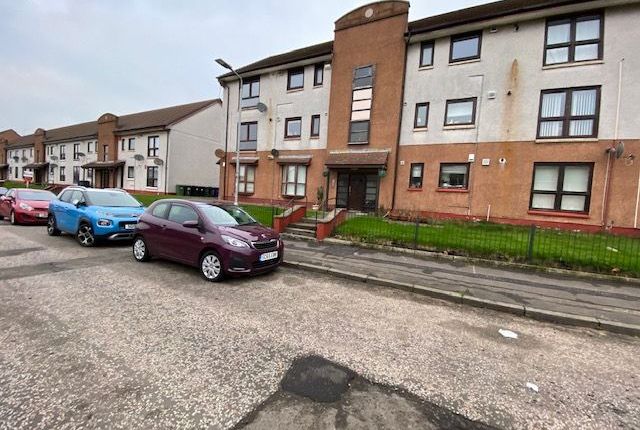 Thumbnail Flat to rent in 14 Moorfoot Avenue, Glasgow