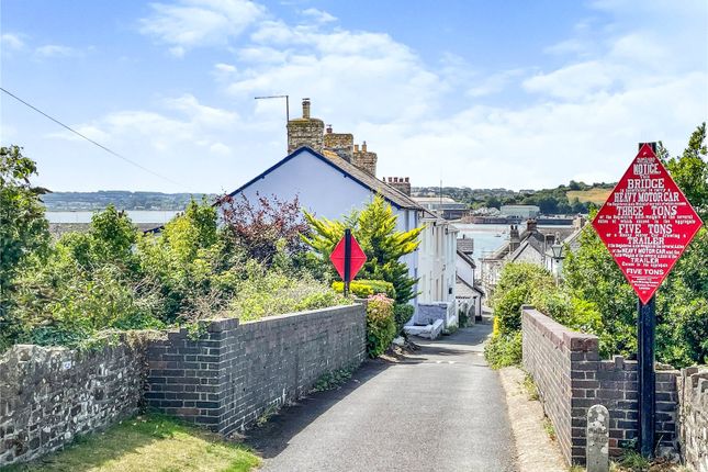 End terrace house for sale in Instow, Bideford