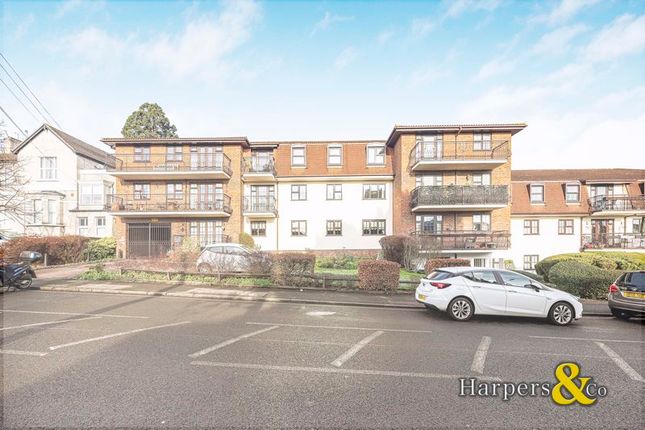 2-bed flat on Flat 28 Ascot Court, 66 Parkhill Road, Bexley, £260,000
