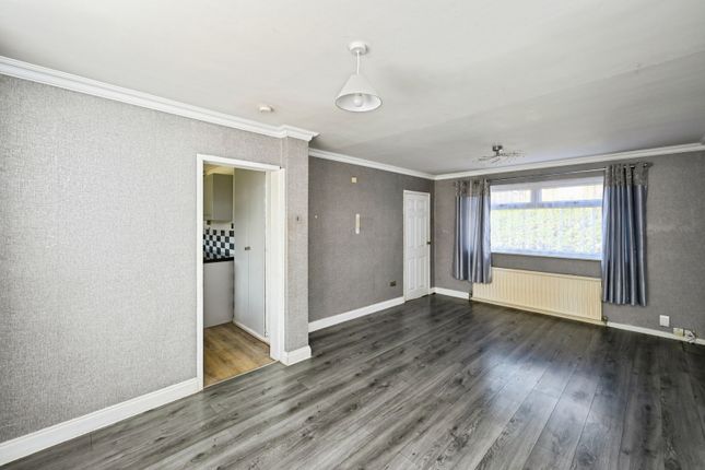 65, Abbey Road, Nottingham photo 4