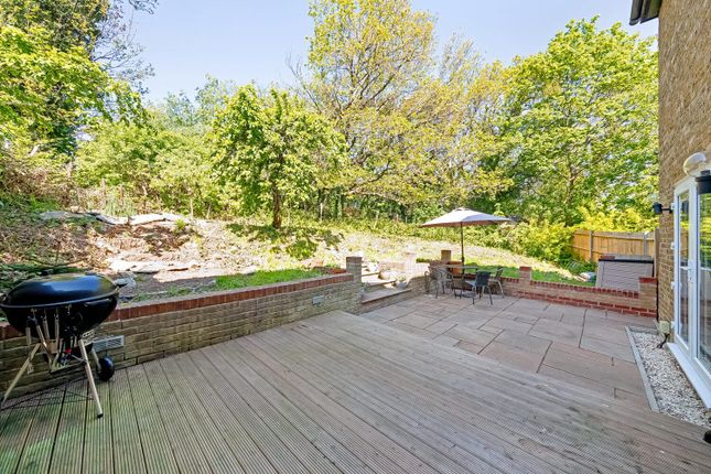 26, Crofton Gate Way, London photo 3