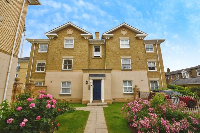 Thumbnail Flat for sale in County Place, Chelmsford