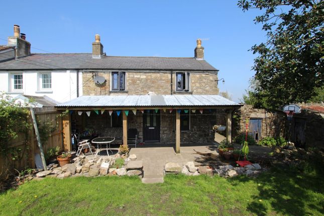 Thumbnail Cottage for sale in Waenllapria, Llanelly Hill, Abergavenny