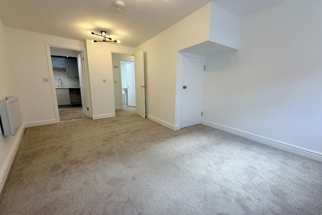 60a St. Mary Street, Bridgwater photo 3