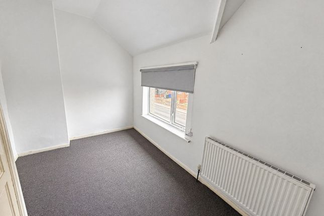 45, Victoria Road, Doncaster photo 4
