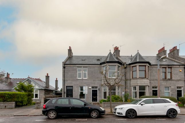 Thumbnail Flat for sale in Richmondhill Place, Midstocket, Aberdeen
