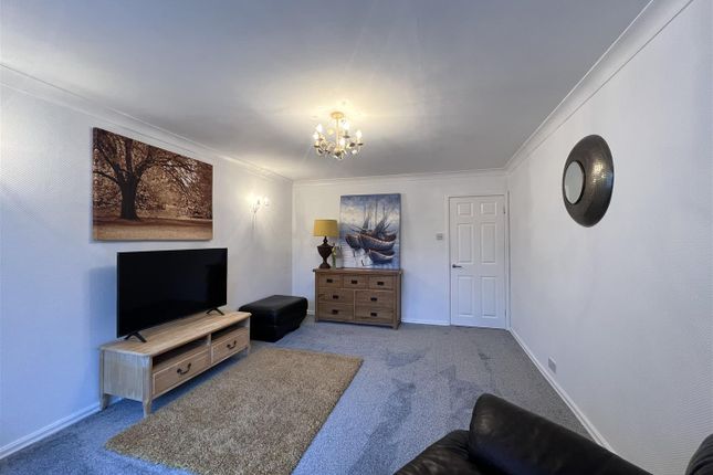 6, Marton Close, Congleton photo 4