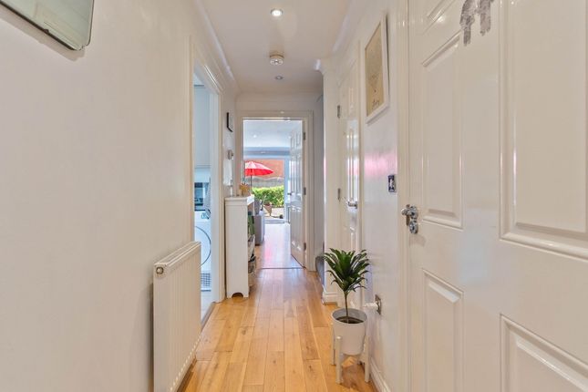 17 Brigantine Way, Newport photo 2